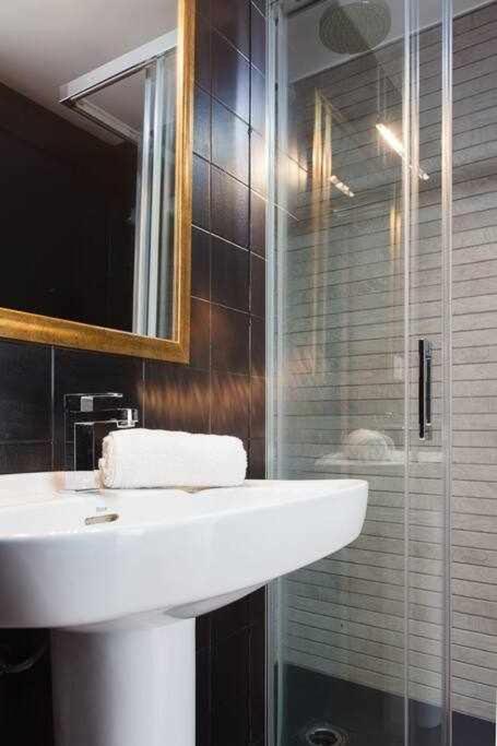 Apartamento Para 4 Con Terraza En El Centro Girona Exterior foto